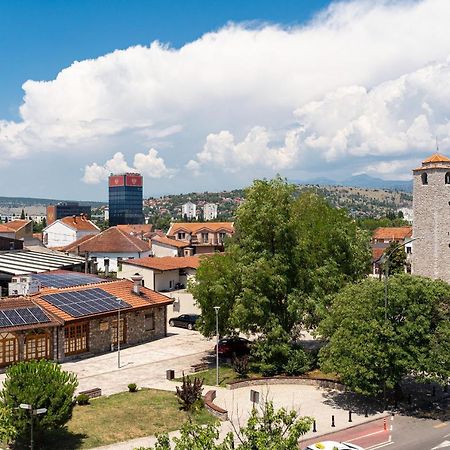 Clock Tower Lux Apartment Ποντγορίτσα Εξωτερικό φωτογραφία